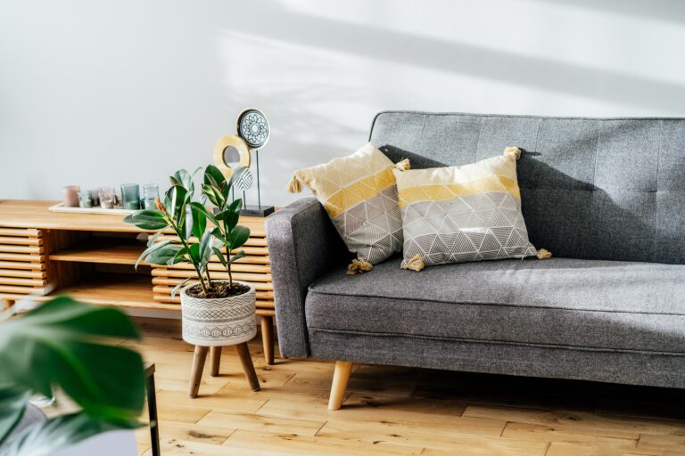 Home 10 stylish living room interior with designer console 2023 11 27 04 56 34 utc